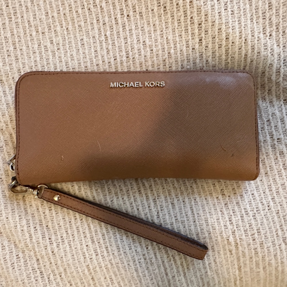 Michael Kors Nude Wallet